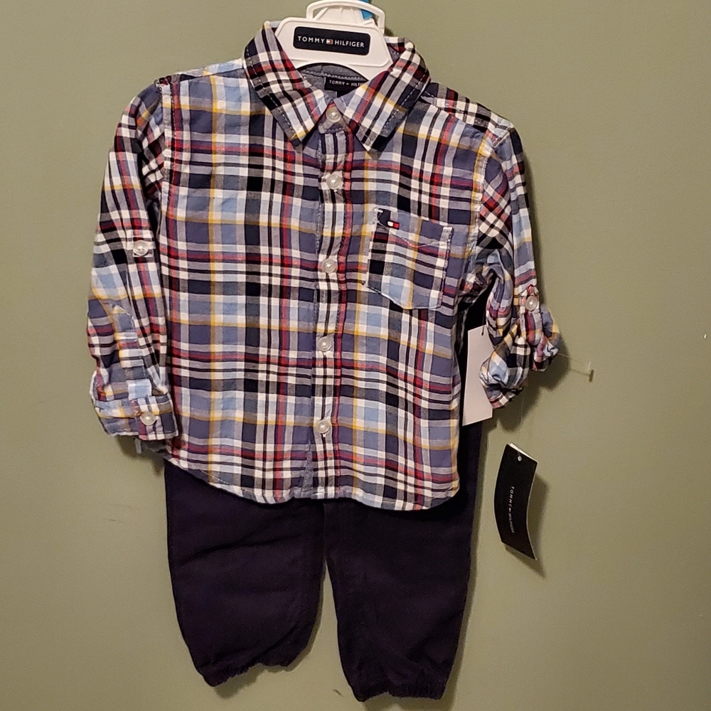 Tommy Hilfiger 2pc Boy's Outfit - 24M